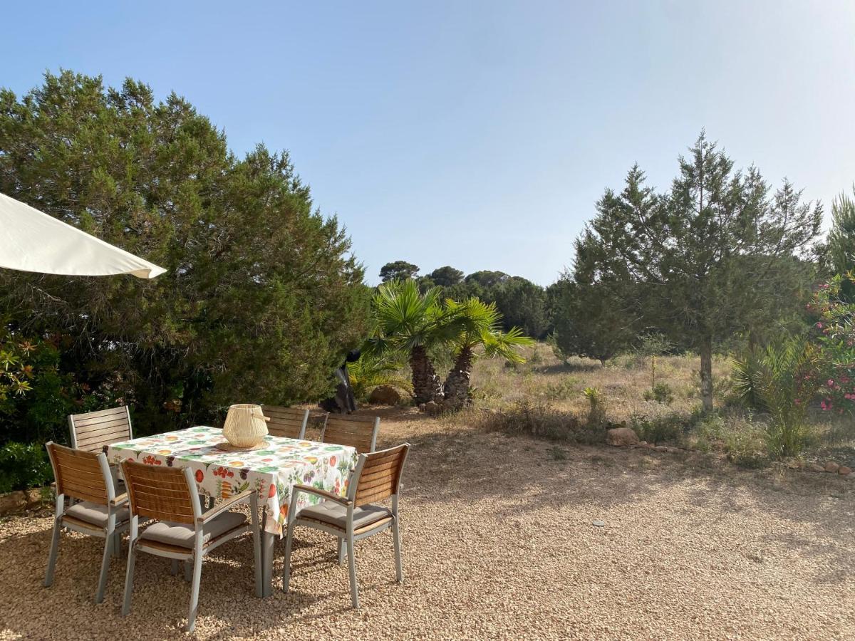 Ses Oliveres Cala Saona Buitenkant foto